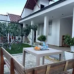 Guest House Esanbja